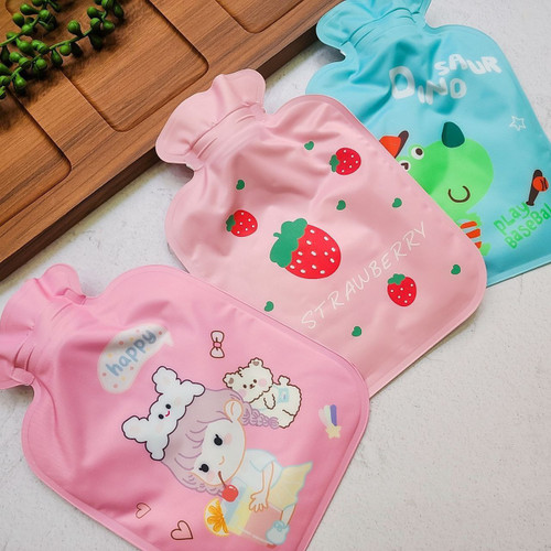 کیسه آب گرم فانتزی توت فرنگی