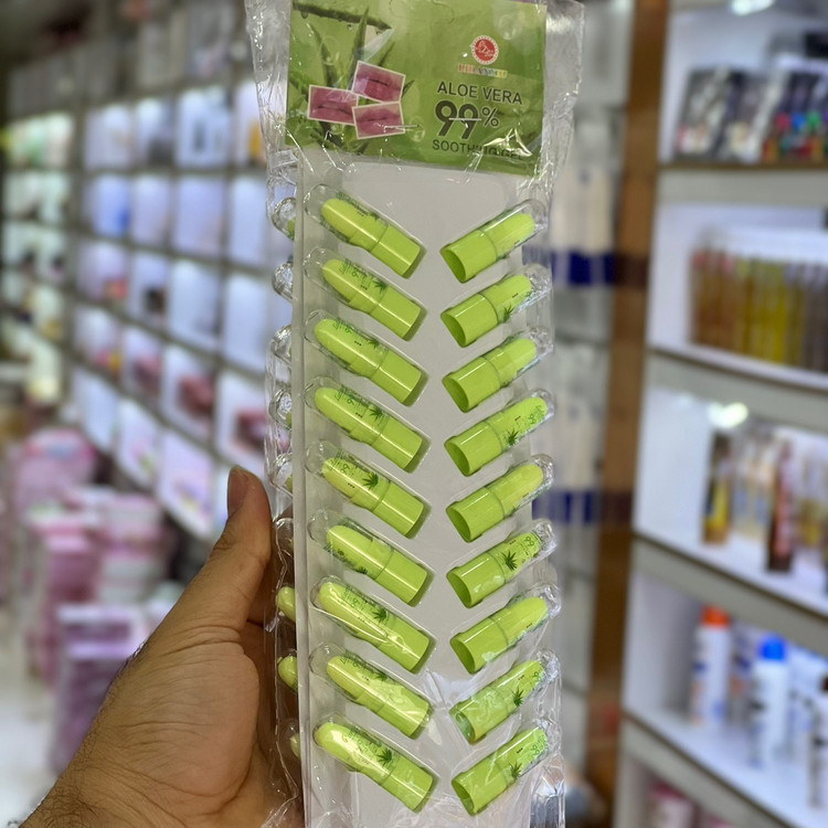 بالم لب حرارتی فشنگی آلوئه ورا