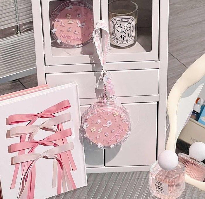 کوشن آویزدار پینترستی jojo diary