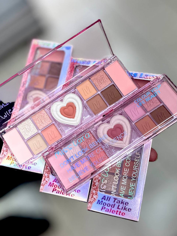 پالت سایه پرنسسی قلبی میس لارا