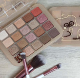 پالت سایه ۲۰ رنگ خرسی chip n dale