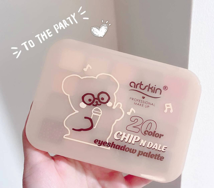 پالت سایه ۲۰ رنگ خرسی chip n dale