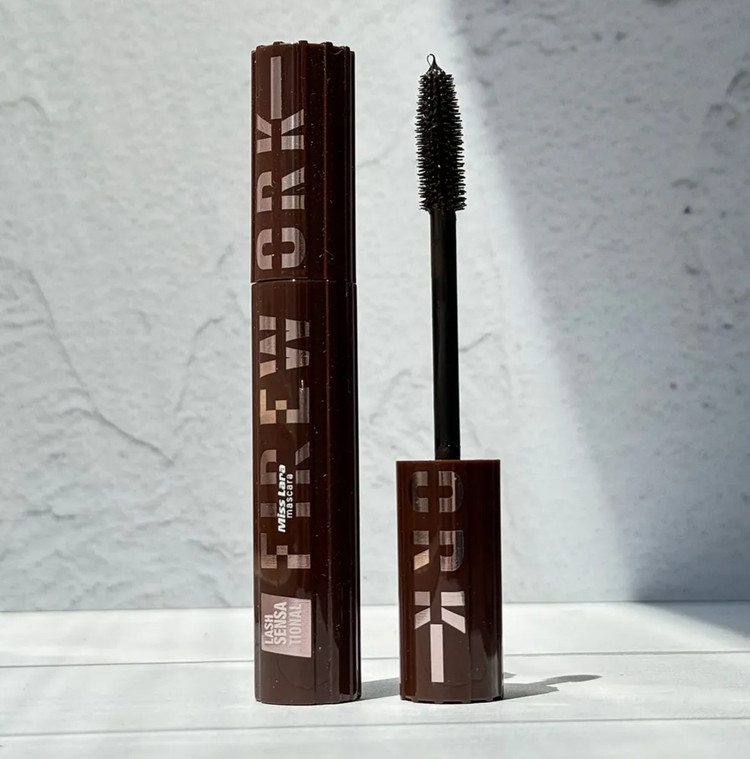 ریمل رنگی قهوه ای میس لارا Miss Lara