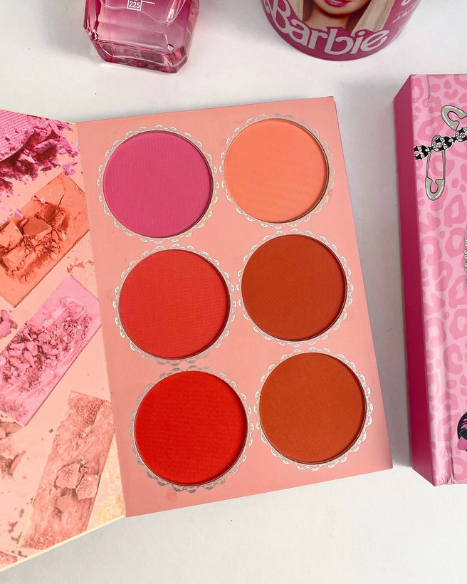 پالت سایه کتابی طرح دختر صورتی IGOODCO