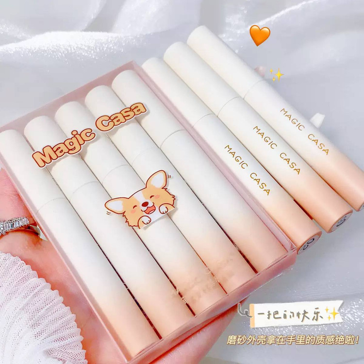 پک رژ لب مخملی Magic Casa طرح سگ بامزه