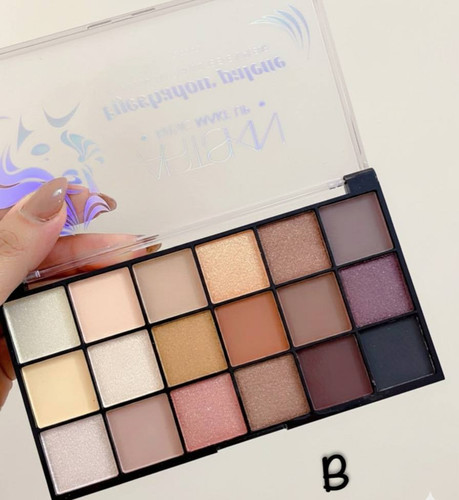 پالت سایه چشم ۱۸ رنگ آرت اسکین