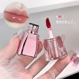 رژلب خیس اورجینال Kodyboll