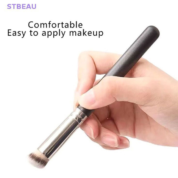 براش کانسیلر حرفه ای