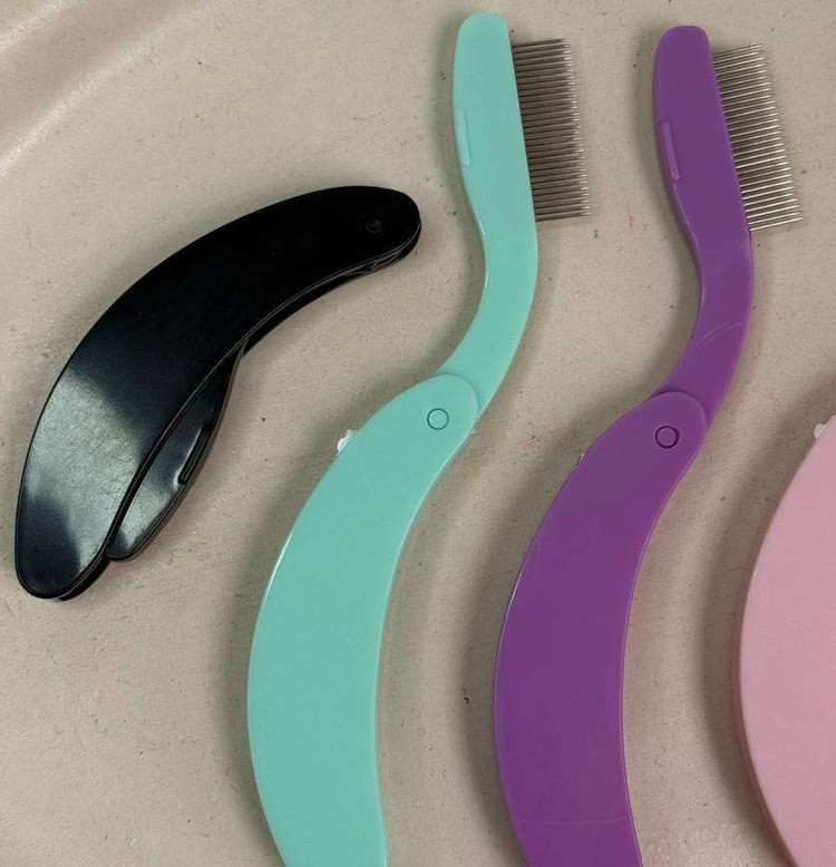 شانه فلزی جداکننده مژه و لیفت ابرو