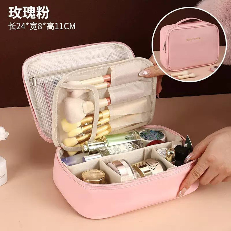 کیف آرایشی جادار Beauty Preservation